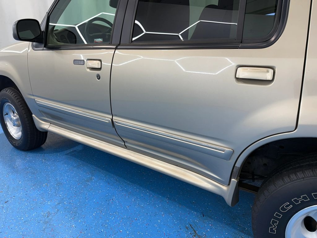 1999-ford-explorer-for-sale (36)