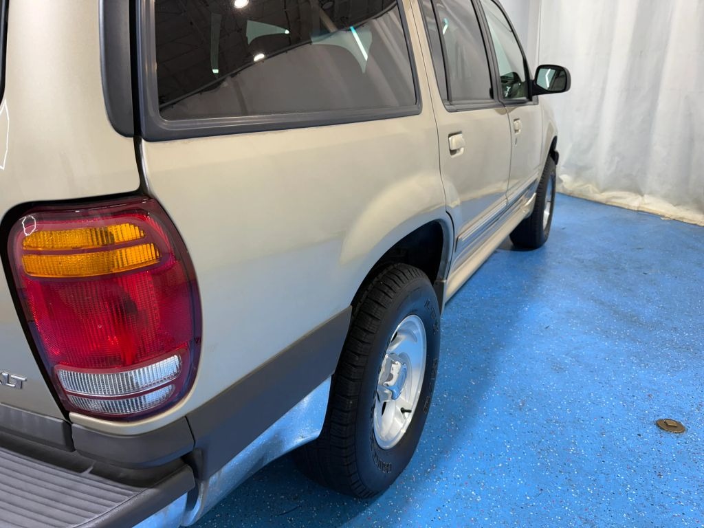 1999-ford-explorer-for-sale (37)