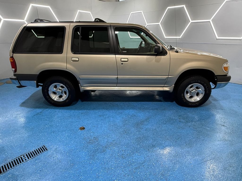 1999-ford-explorer-for-sale (46)