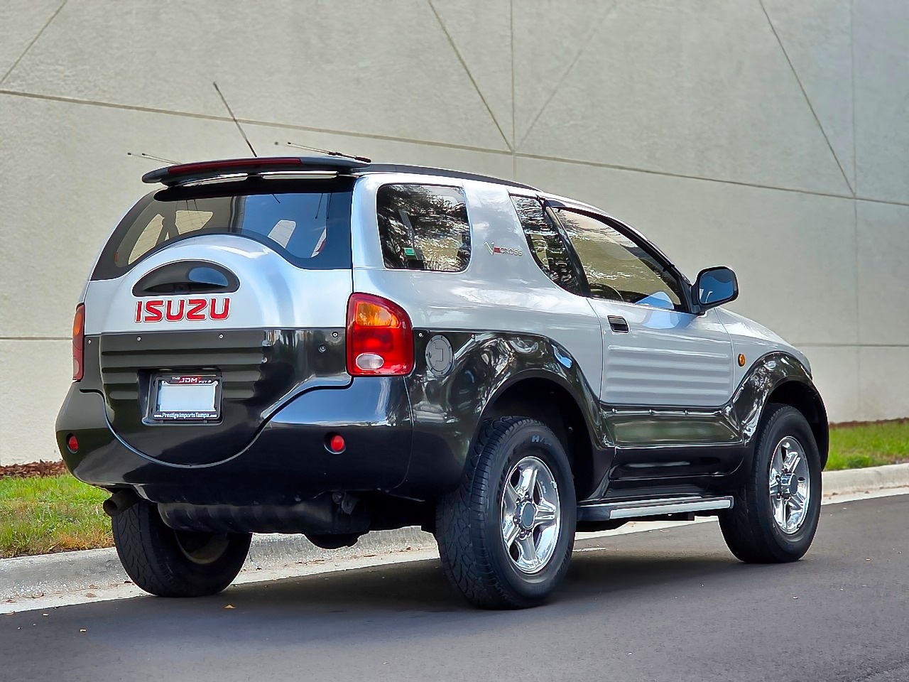 1999-isuzu-vehiCROSS-for-sale (21)