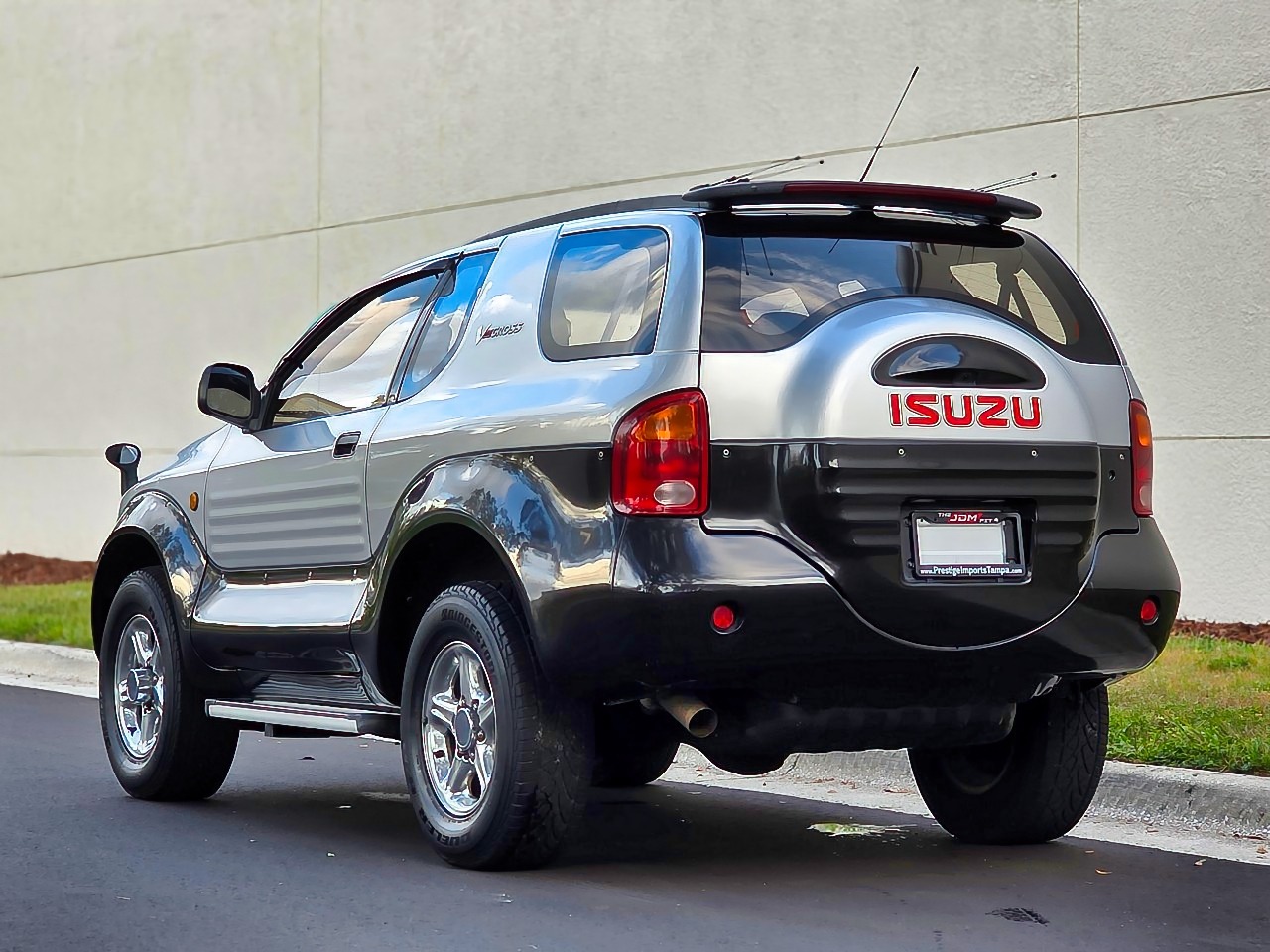 1999-isuzu-vehiCROSS-for-sale (22)