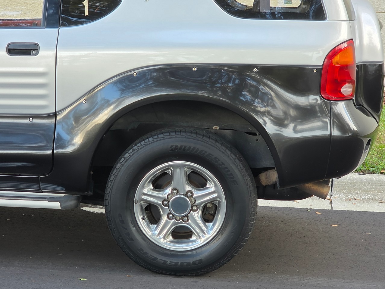 1999-isuzu-vehiCROSS-for-sale (25)
