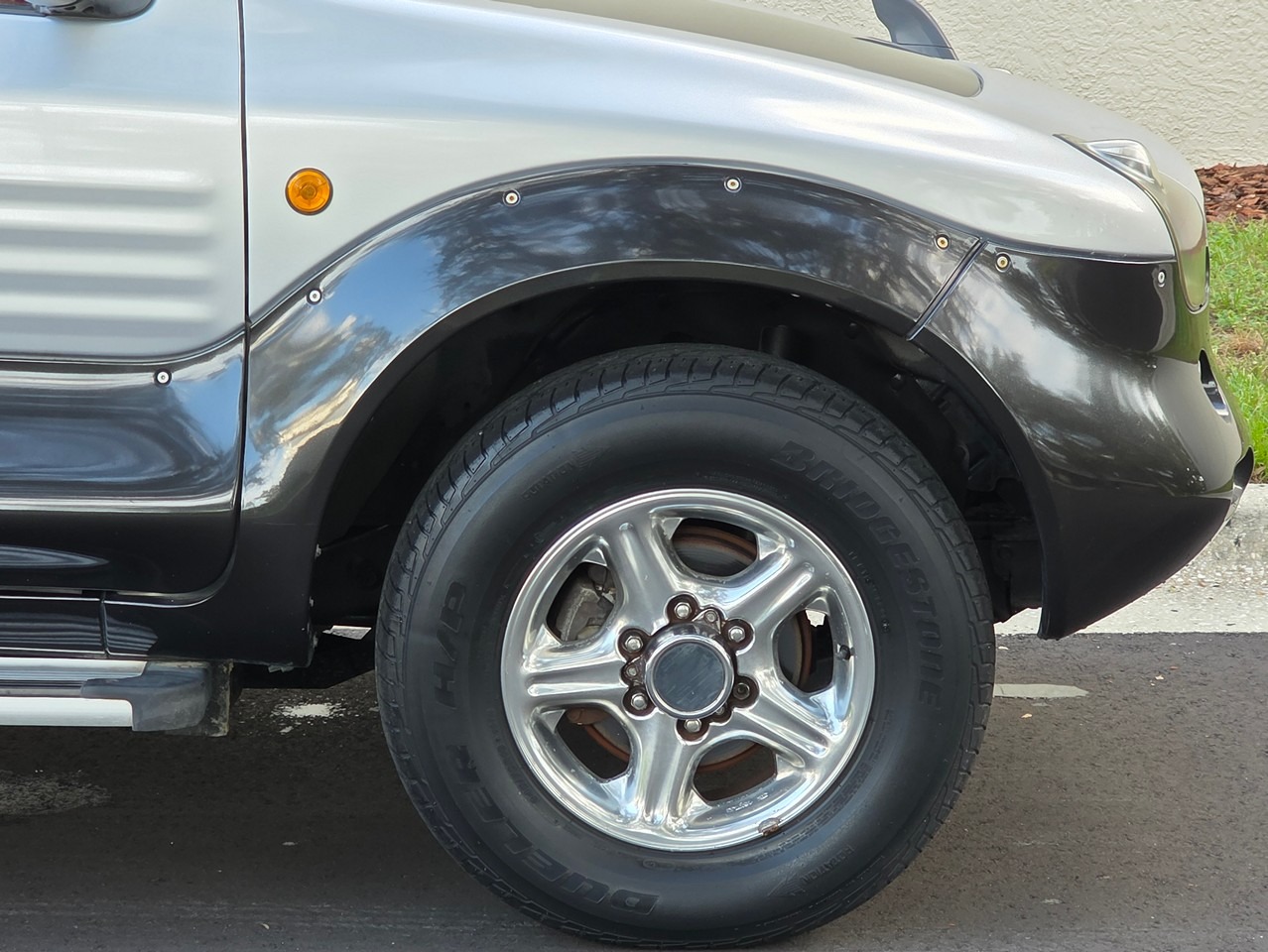 1999-isuzu-vehiCROSS-for-sale (29)