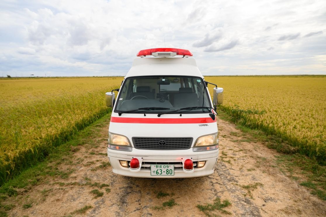 1999-toyota-hiace-ambulance (110)