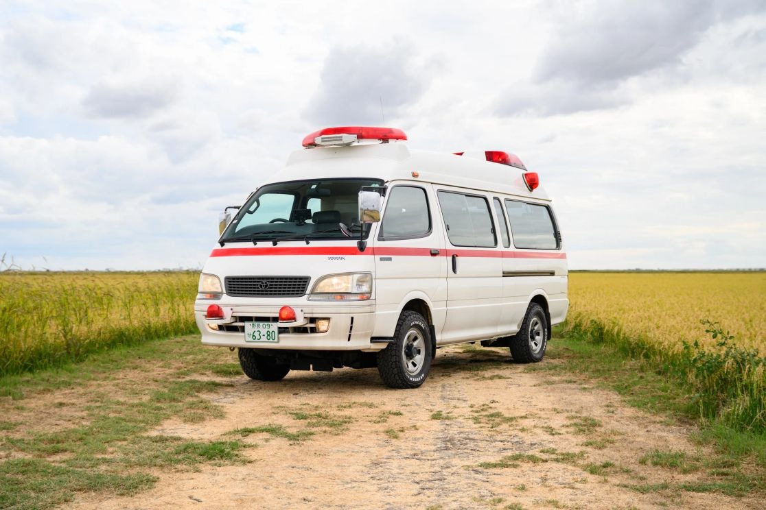 1999-toyota-hiace-ambulance (142)