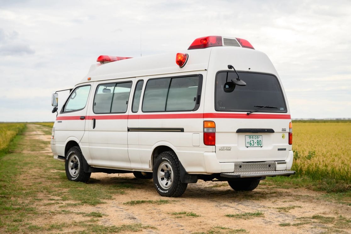 1999-toyota-hiace-ambulance (145)