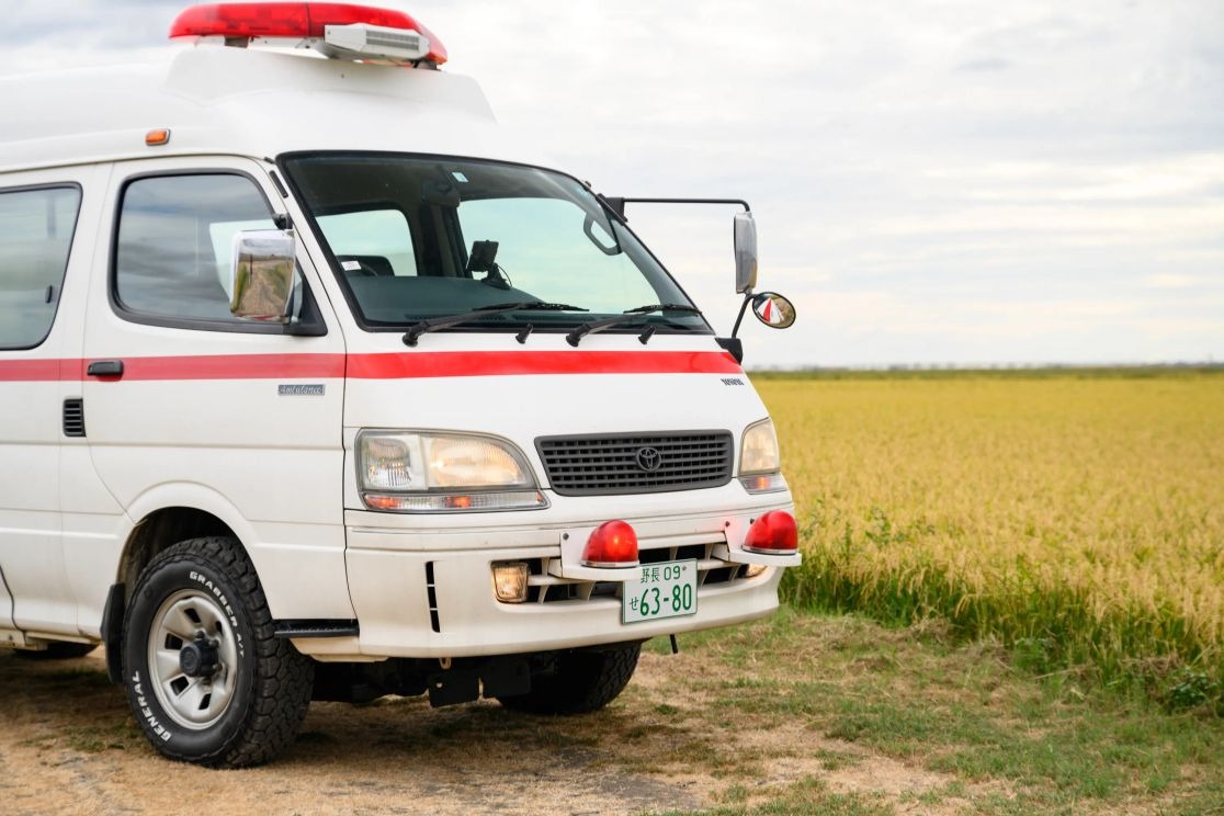 1999-toyota-hiace-ambulance (74)