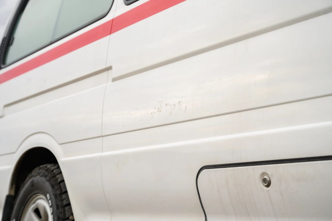 1999-toyota-hiace-ambulance (91)
