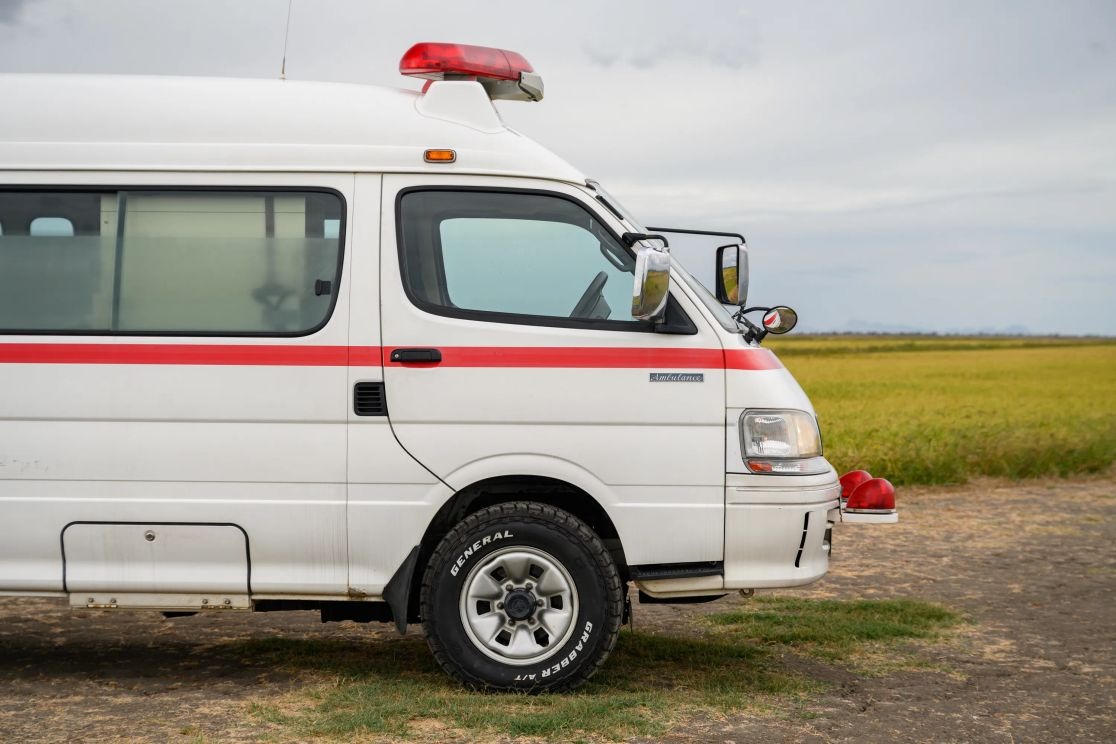 1999-toyota-hiace-ambulance (96)