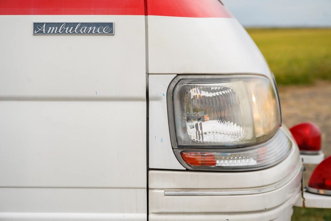 1999-toyota-hiace-ambulance (97)