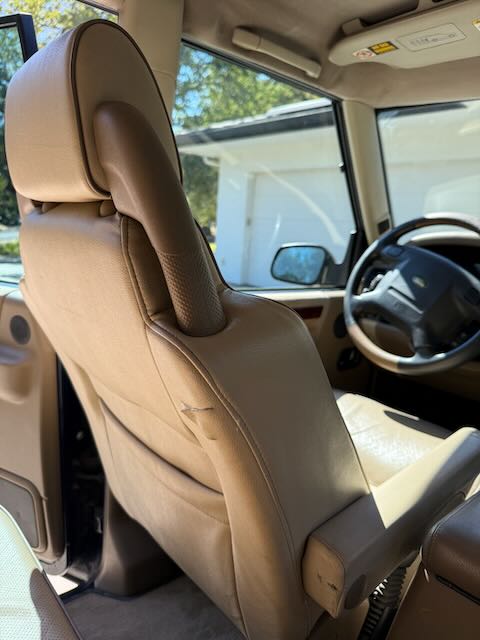 2002-Land-Rover-Discovery-II-SE-for-sale-21