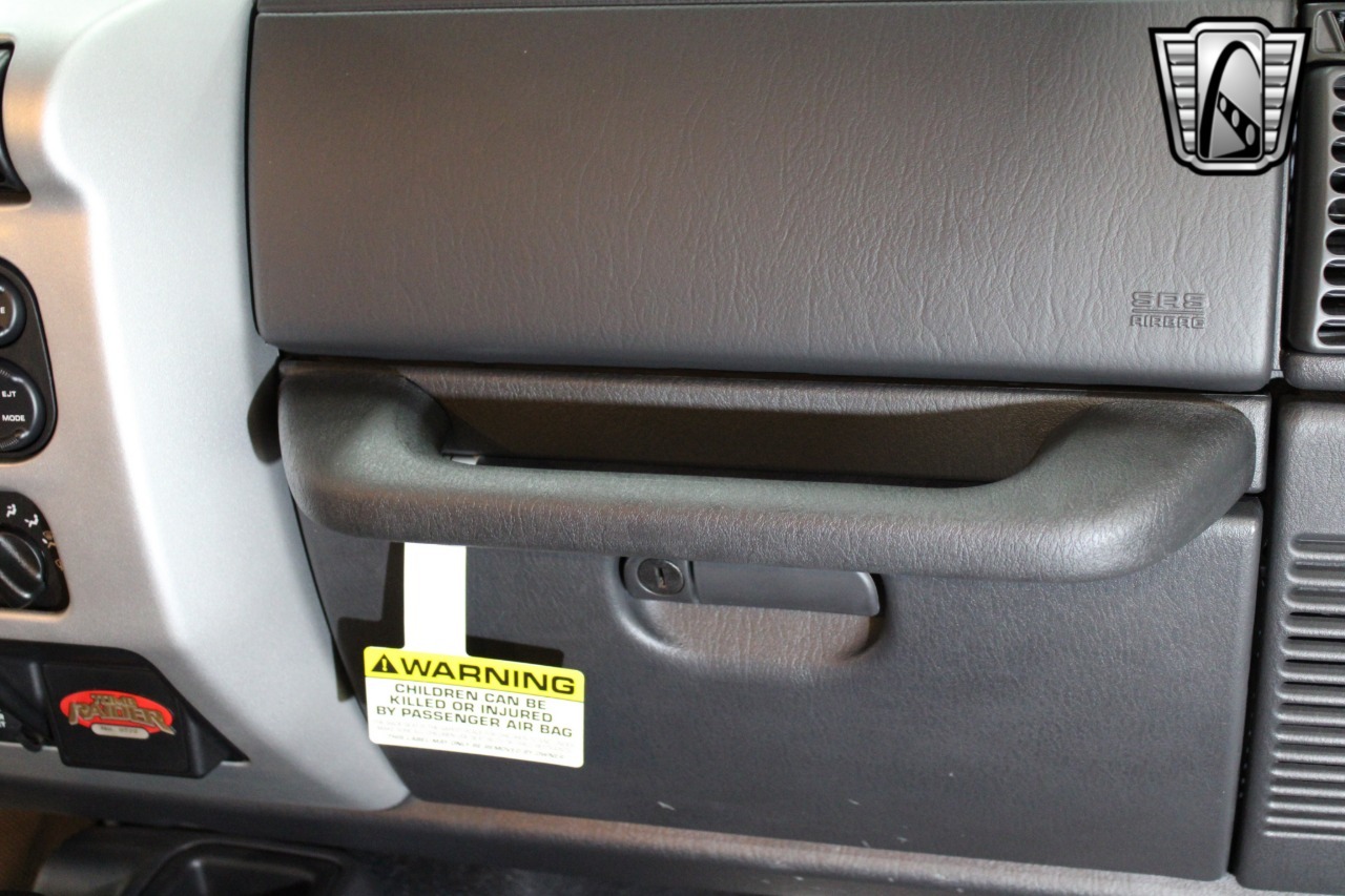 2003-jeep-wrangler-for-sale (30)