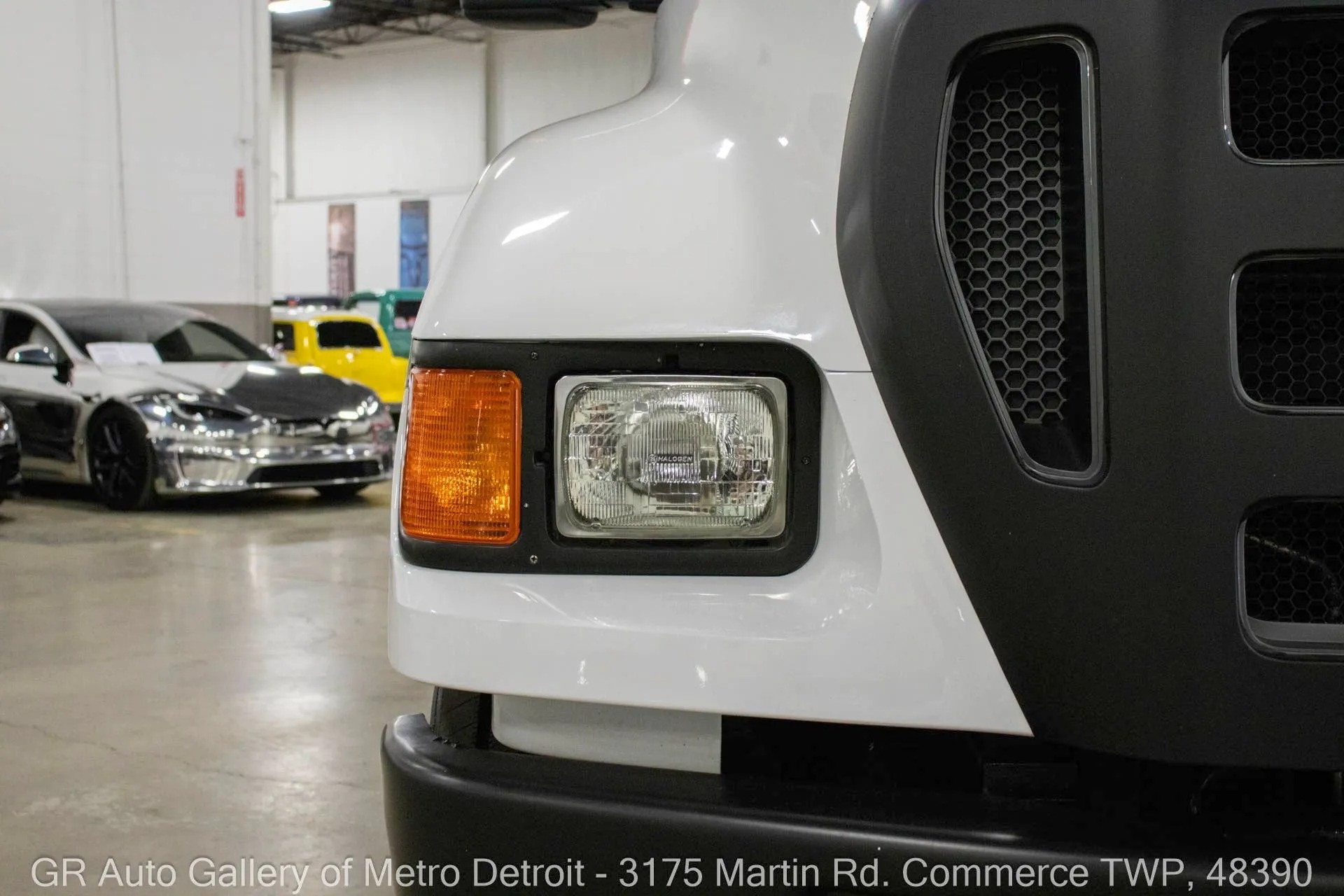 2013-ford-f650-super-duty (101)