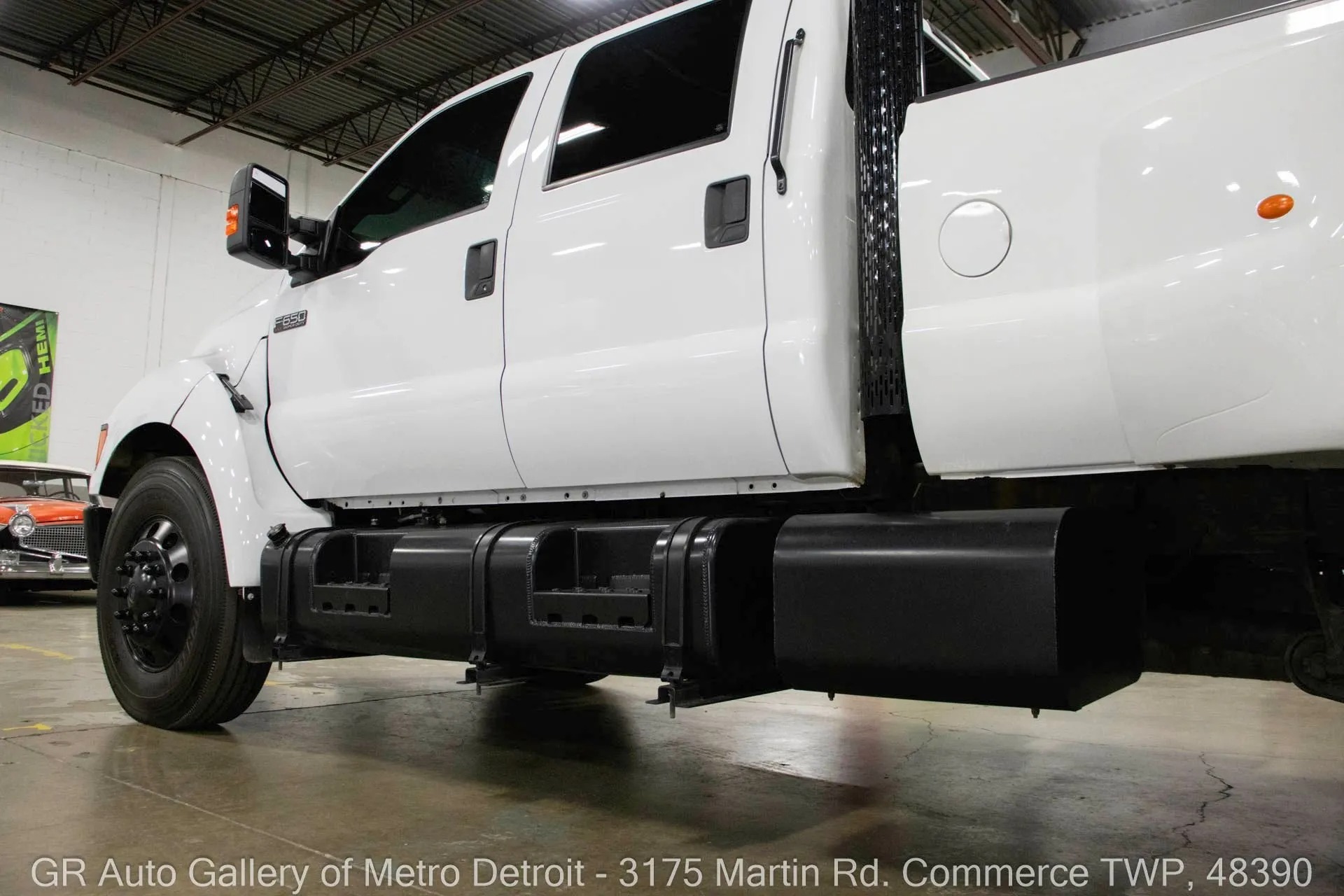 2013-ford-f650-super-duty (103)