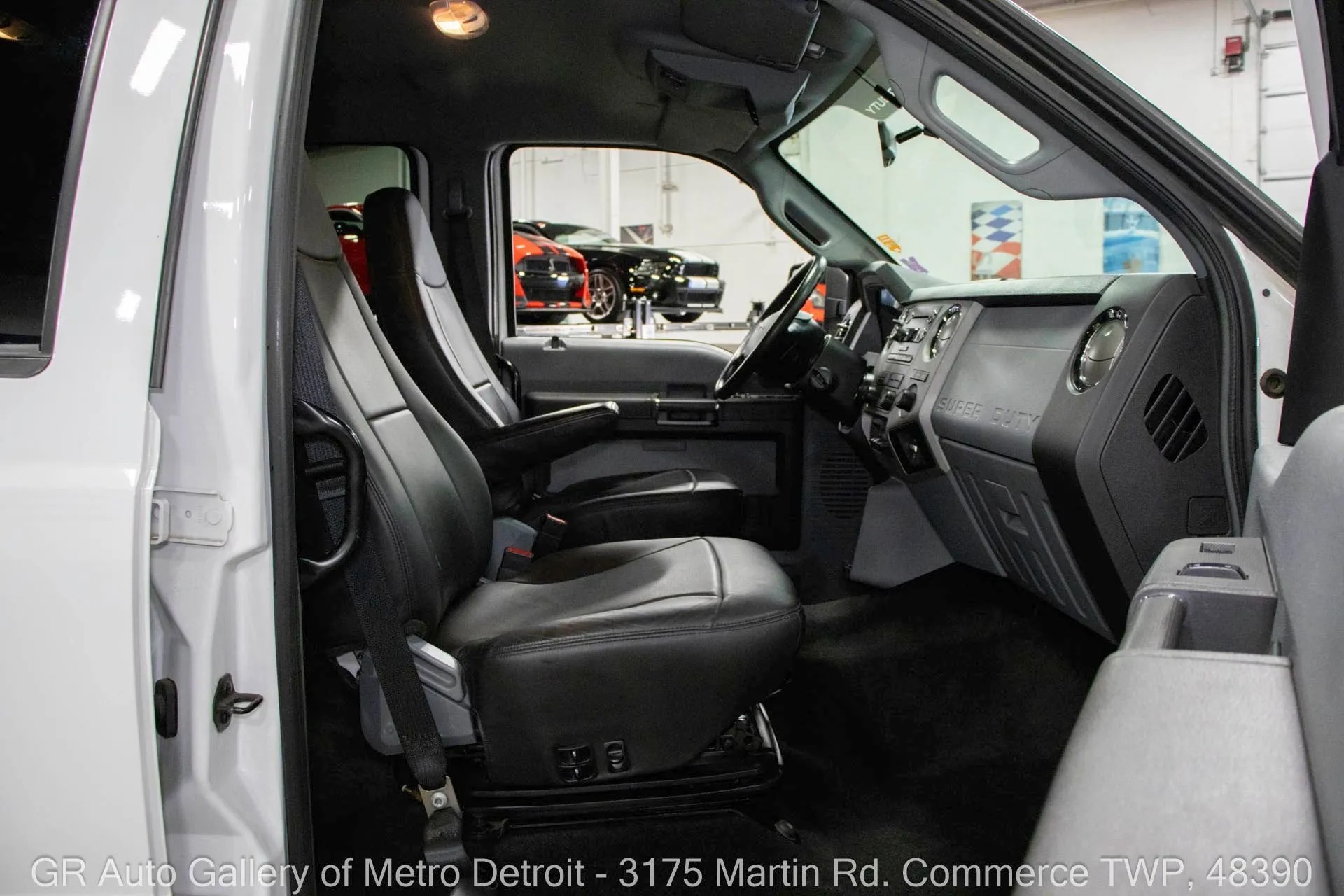 2013-ford-f650-super-duty (104)
