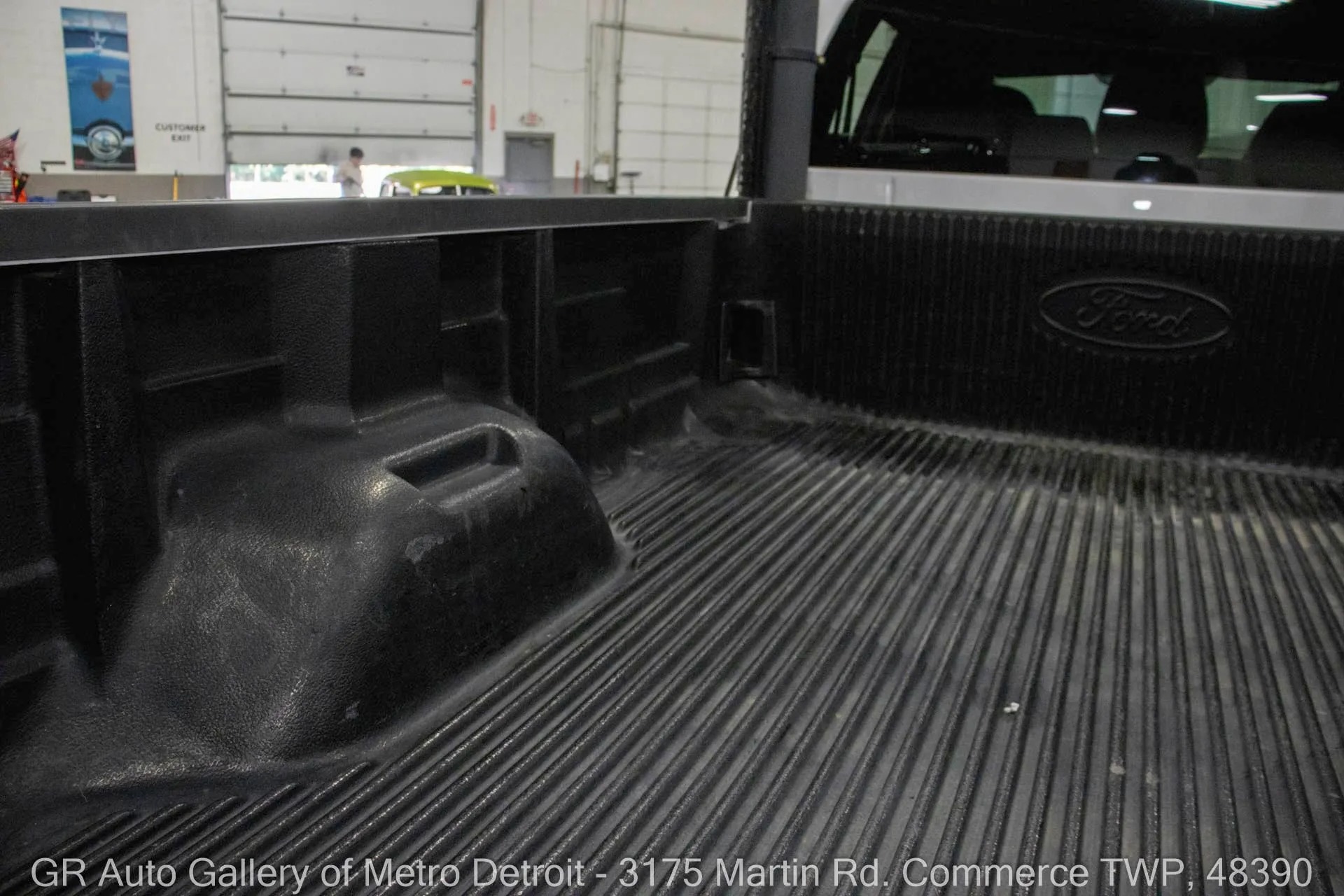 2013-ford-f650-super-duty (129)