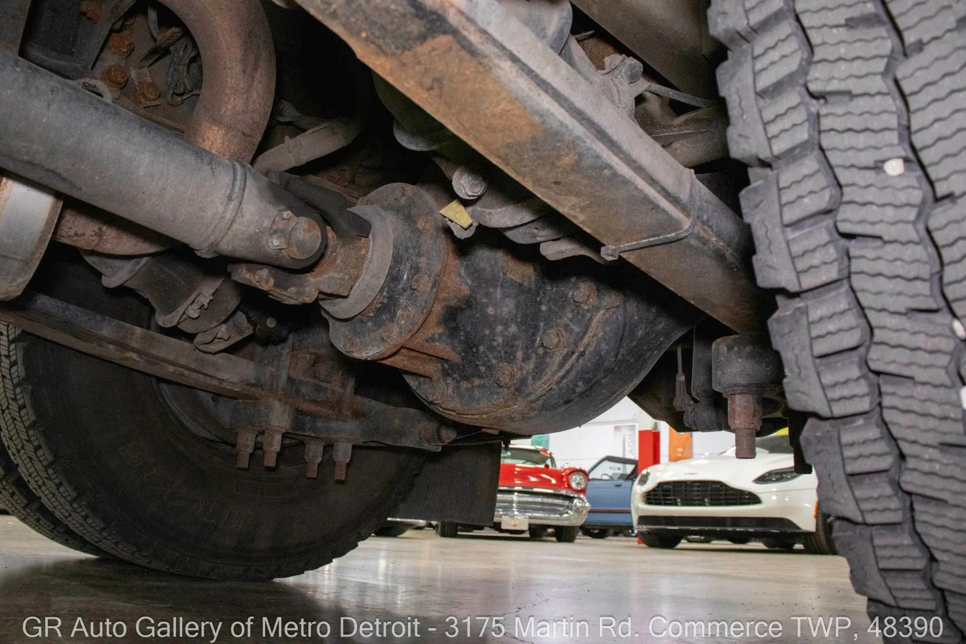 2013-ford-f650-super-duty (13)