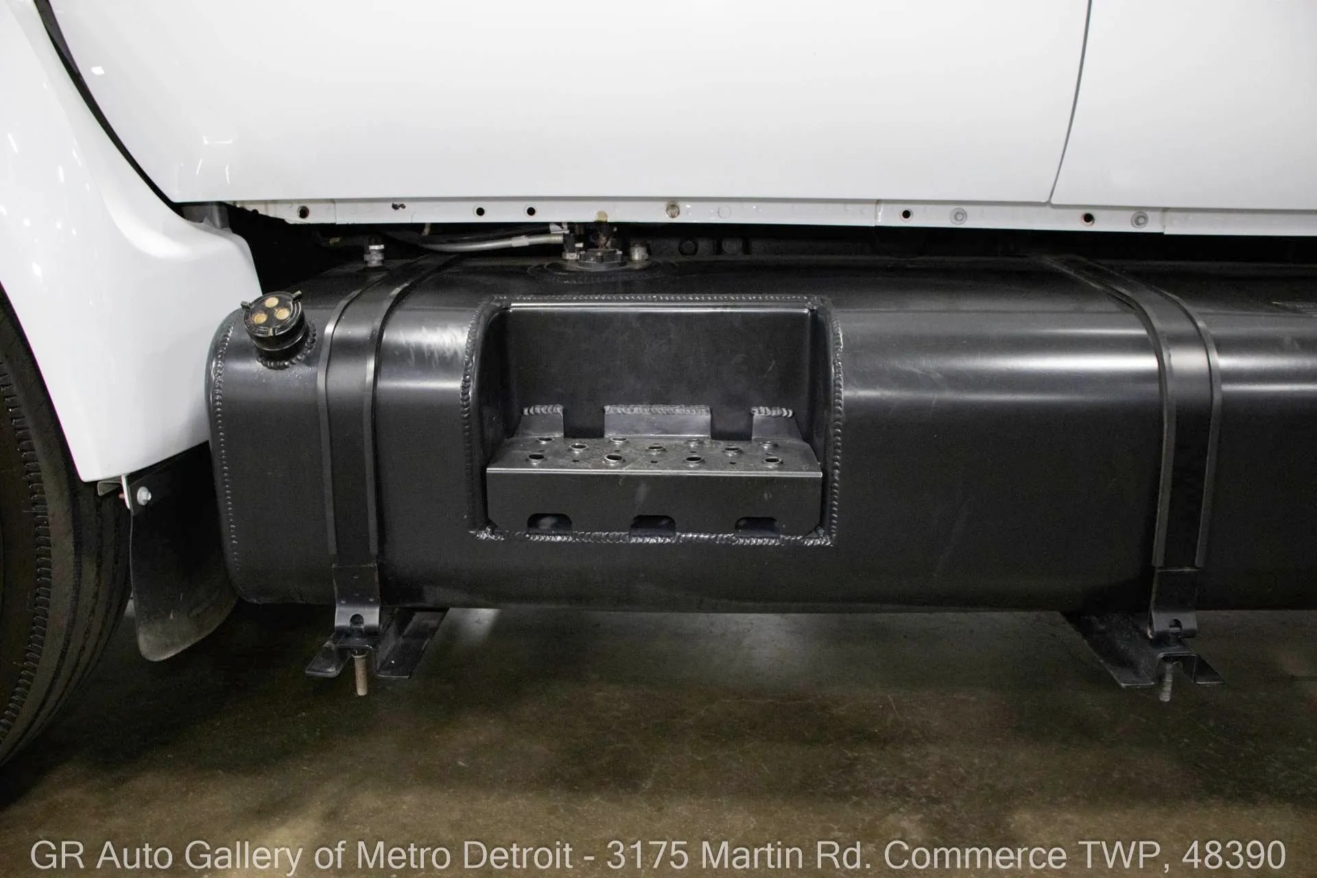 2013-ford-f650-super-duty (136)