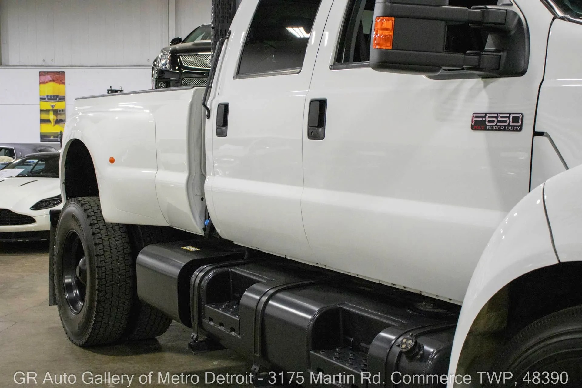2013-ford-f650-super-duty (143)