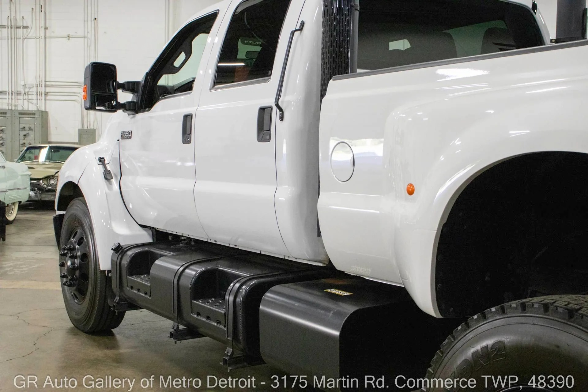 2013-ford-f650-super-duty (148)
