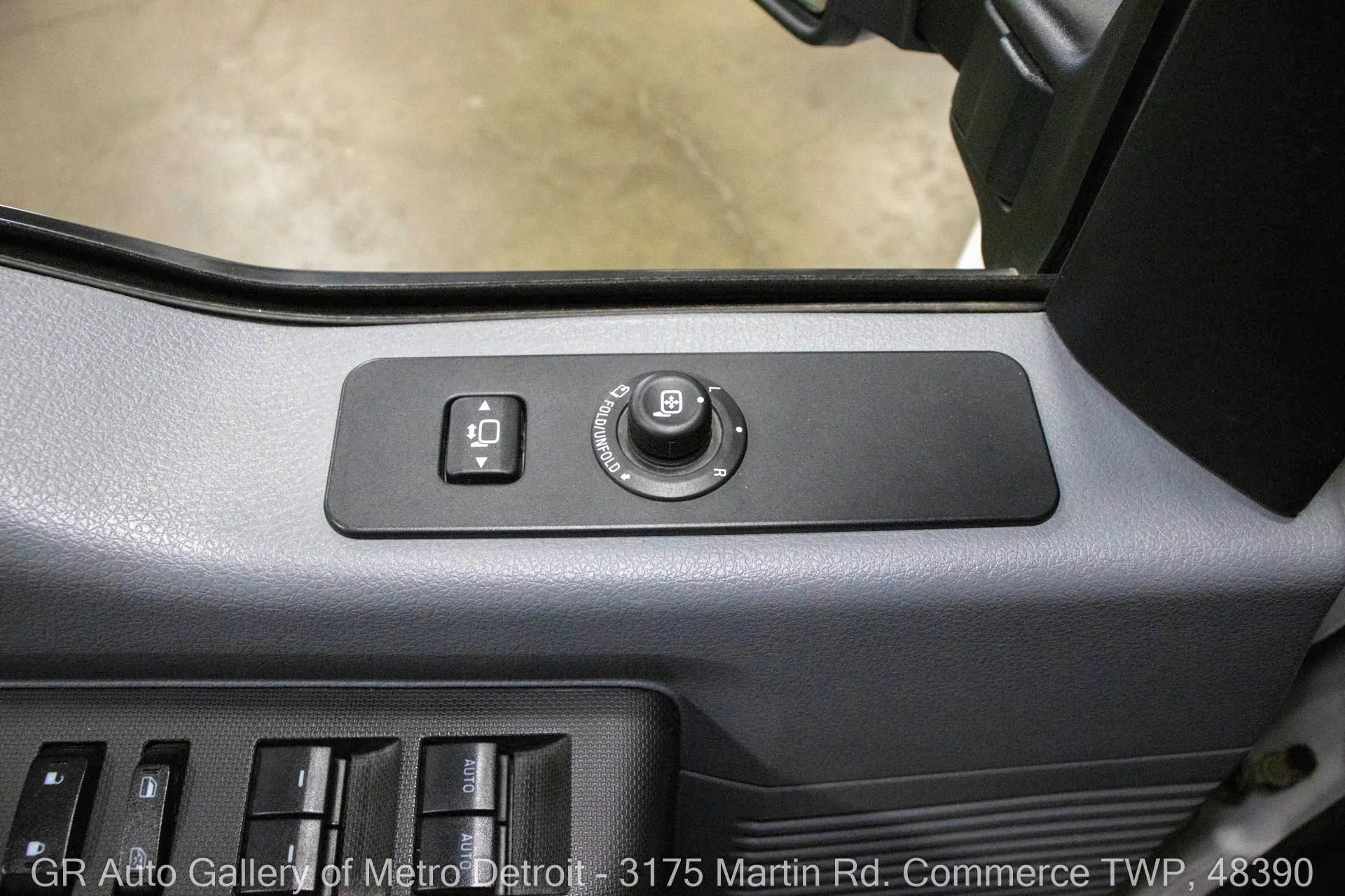 2013-ford-f650-super-duty (55)