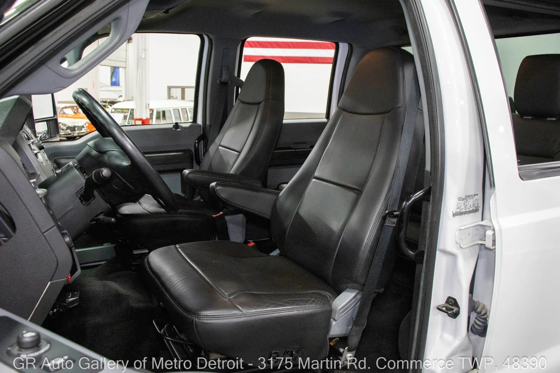 2013-ford-f650-super-duty (70)
