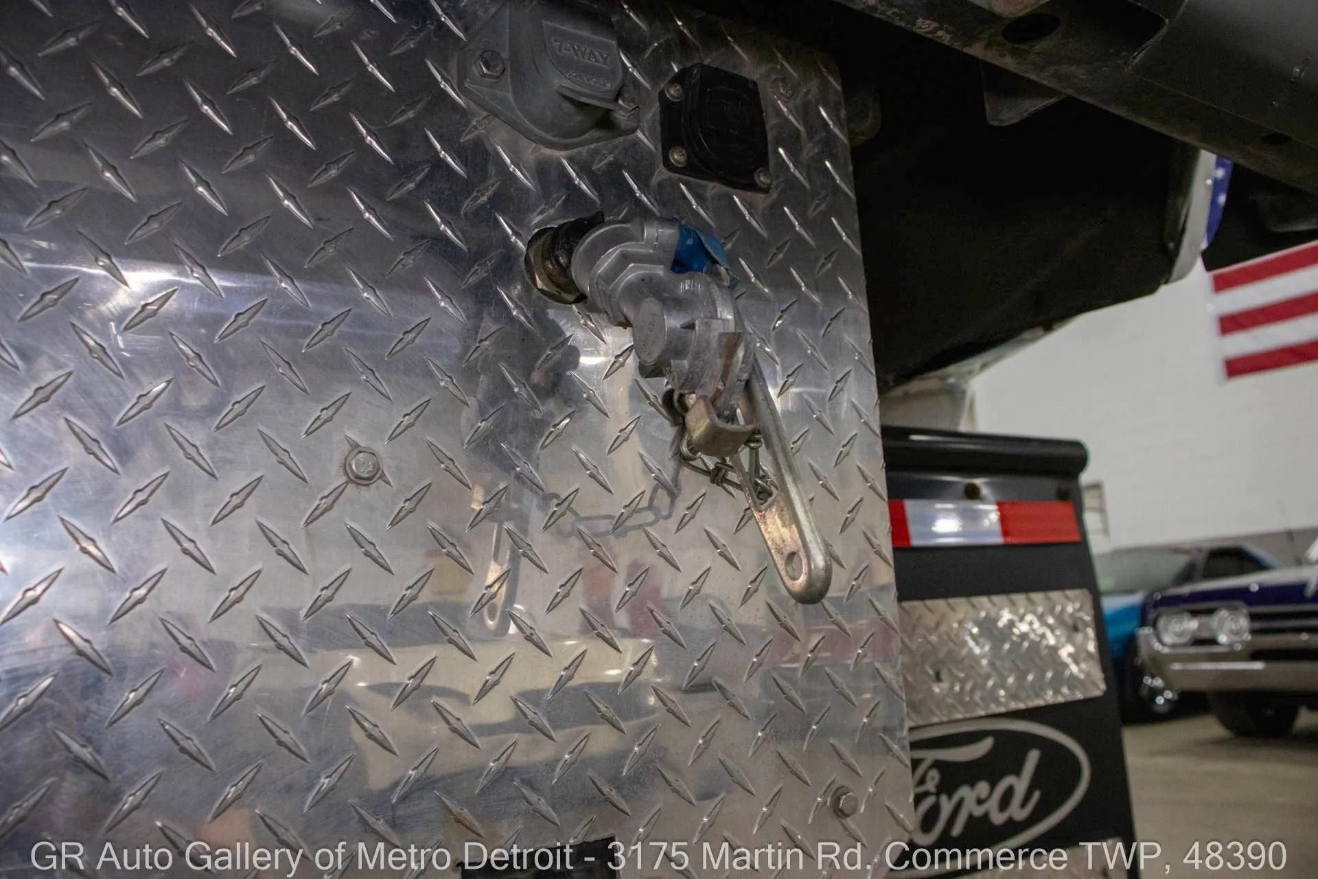 2013-ford-f650-super-duty (97)