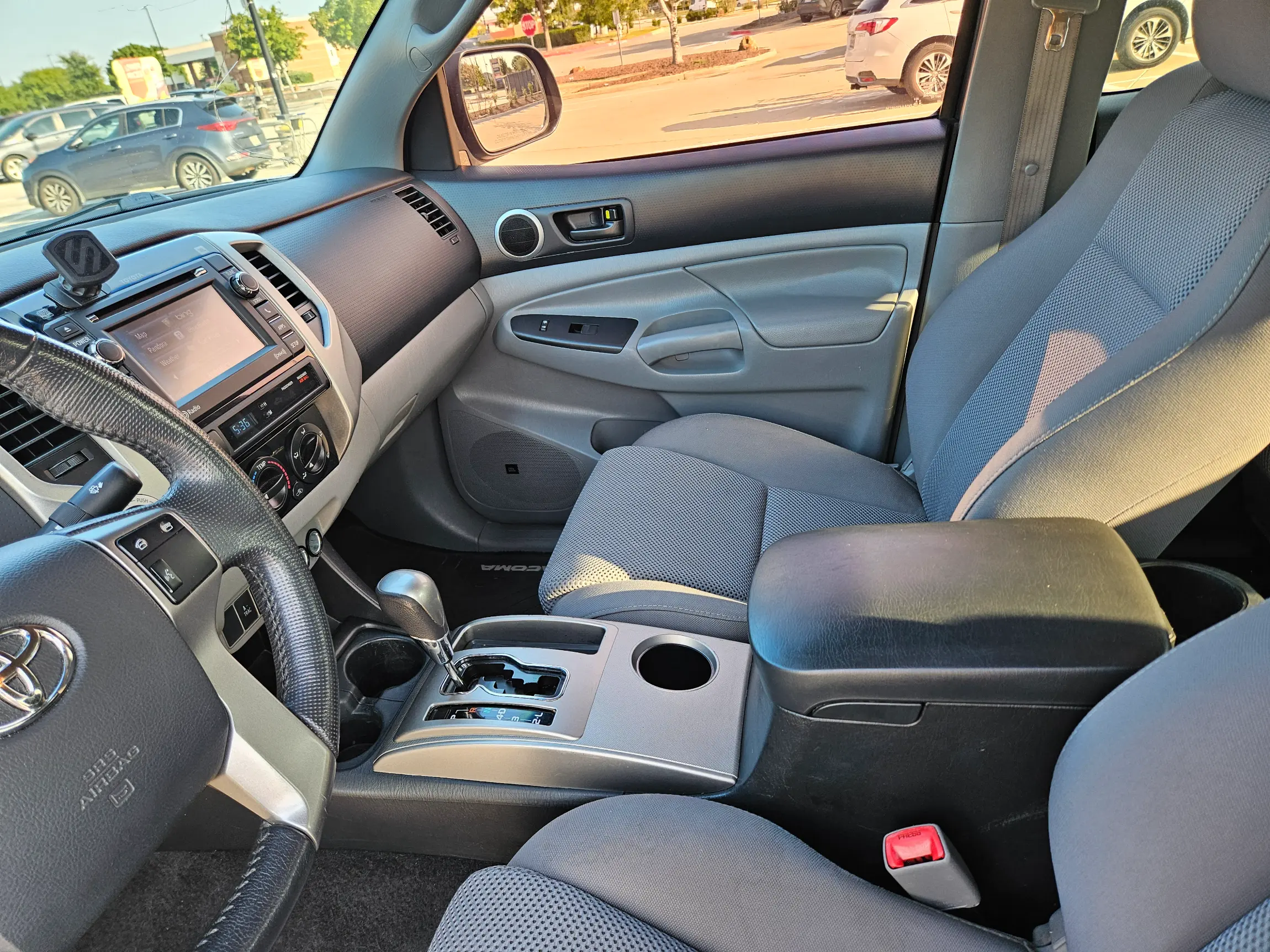 2013-toyota-tacoma-v6-for-sale-aubrey-tx-13
