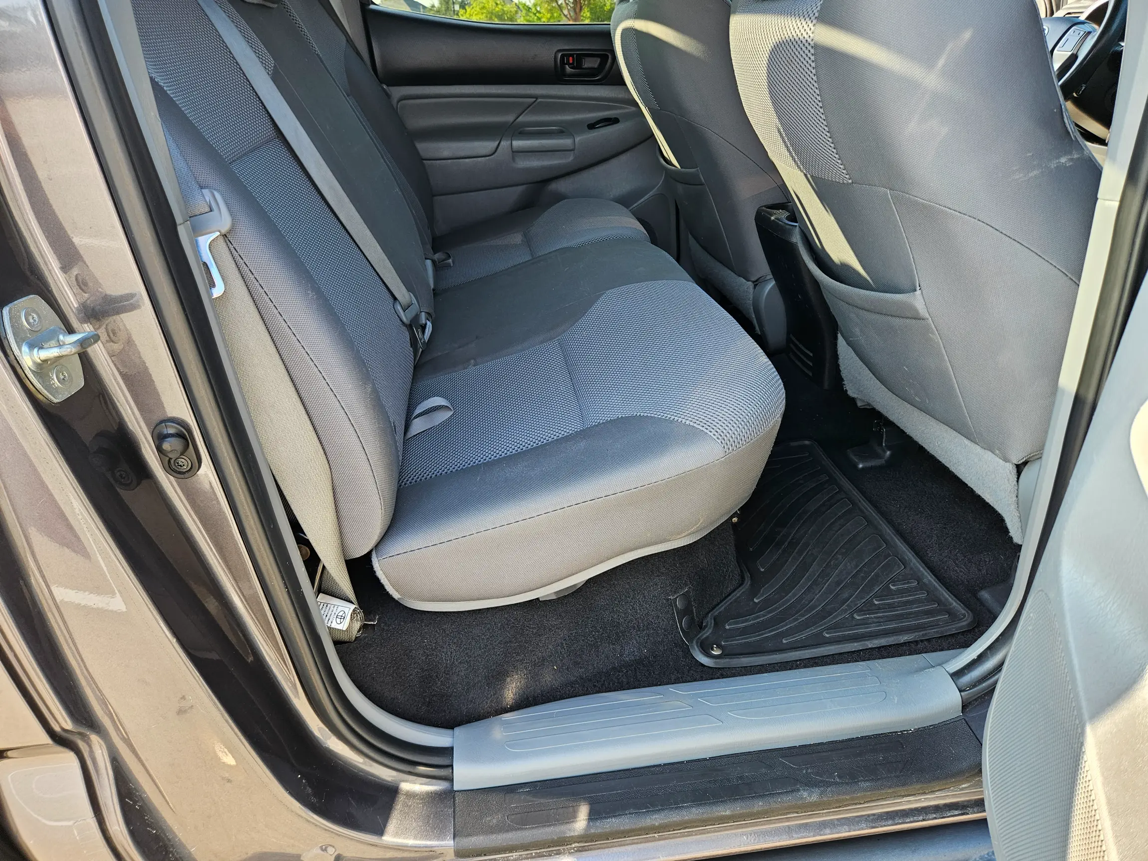 2013-toyota-tacoma-v6-for-sale-aubrey-tx-21