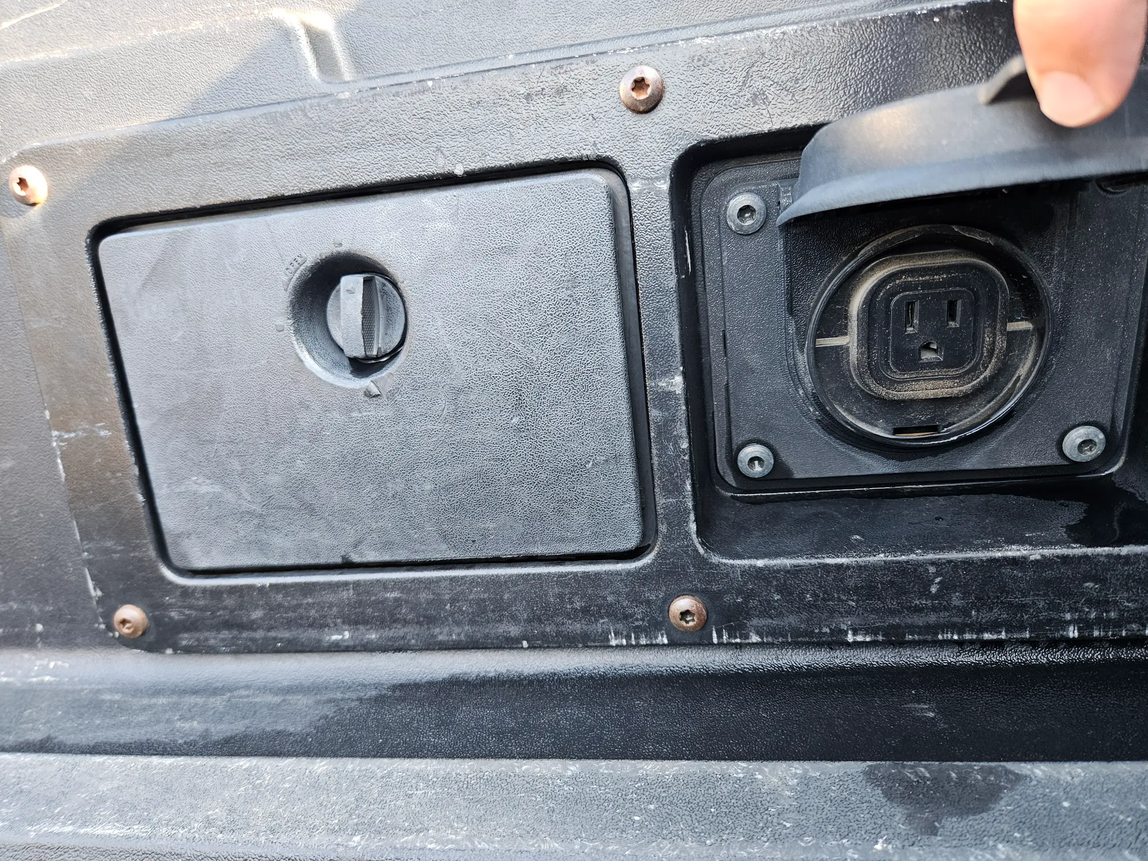 2013-toyota-tacoma-v6-for-sale-aubrey-tx-26