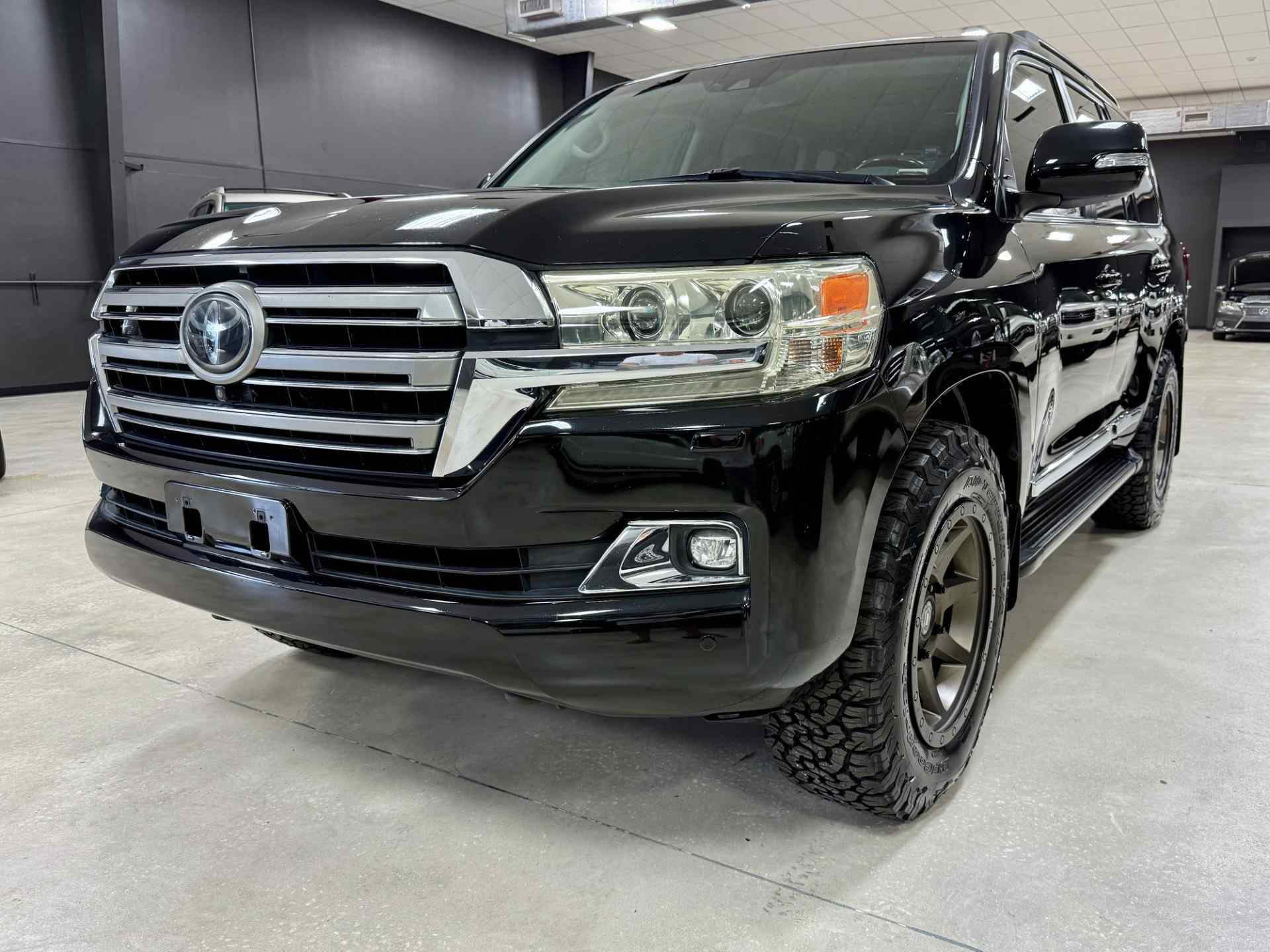 2018-toyota-land-cruiser-200-for-sale-jacksonville-fl-3