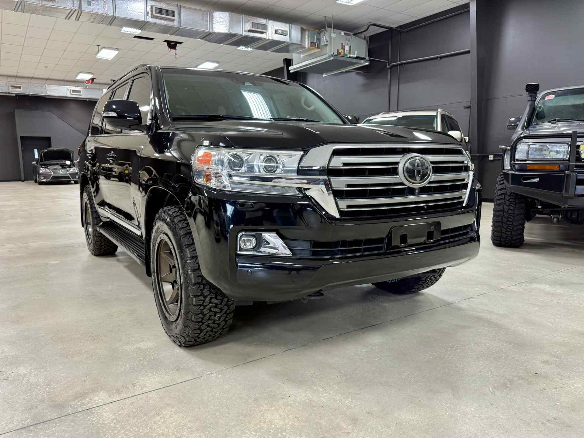 2018-toyota-land-cruiser-200-for-sale-jacksonville-fl-4