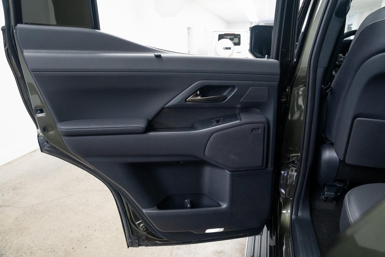 2025-lexus-gx-550-luxury-for-sale-portland-or-21