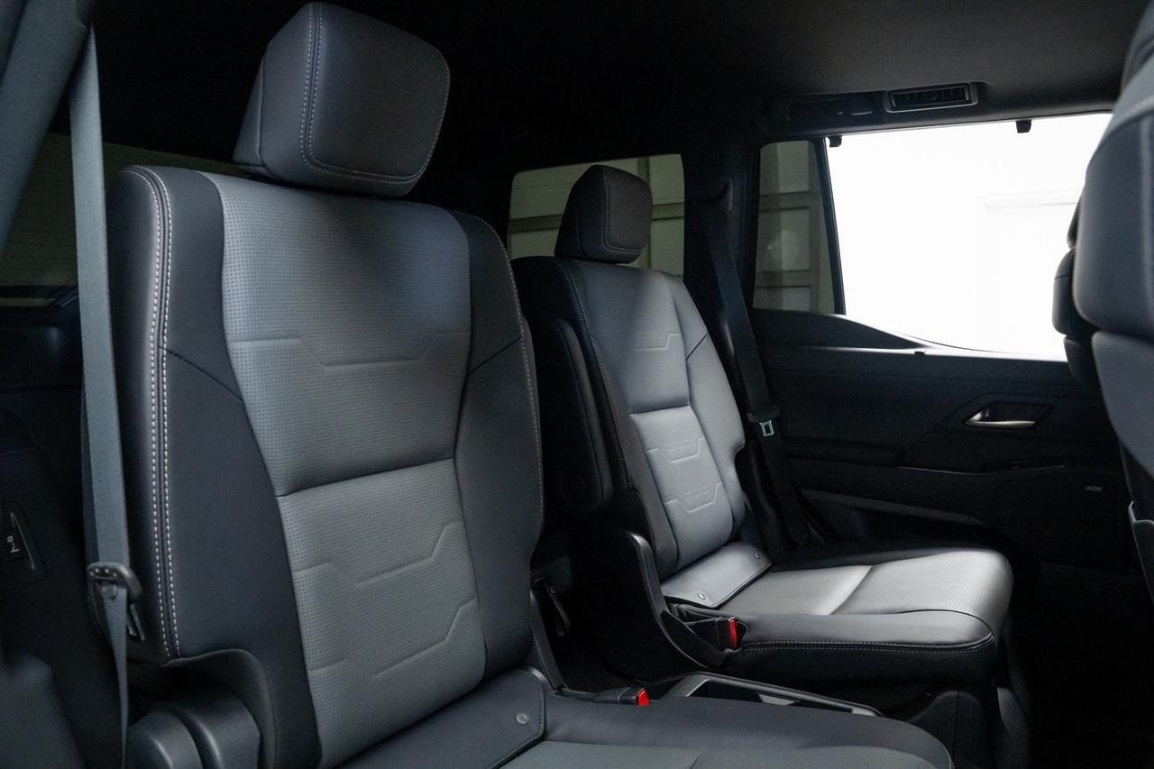 2025-lexus-gx-550-luxury-for-sale-portland-or-24