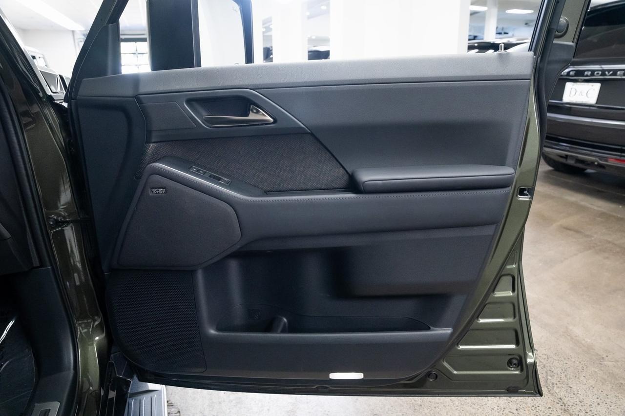 2025-lexus-gx-550-luxury-for-sale-portland-or-25