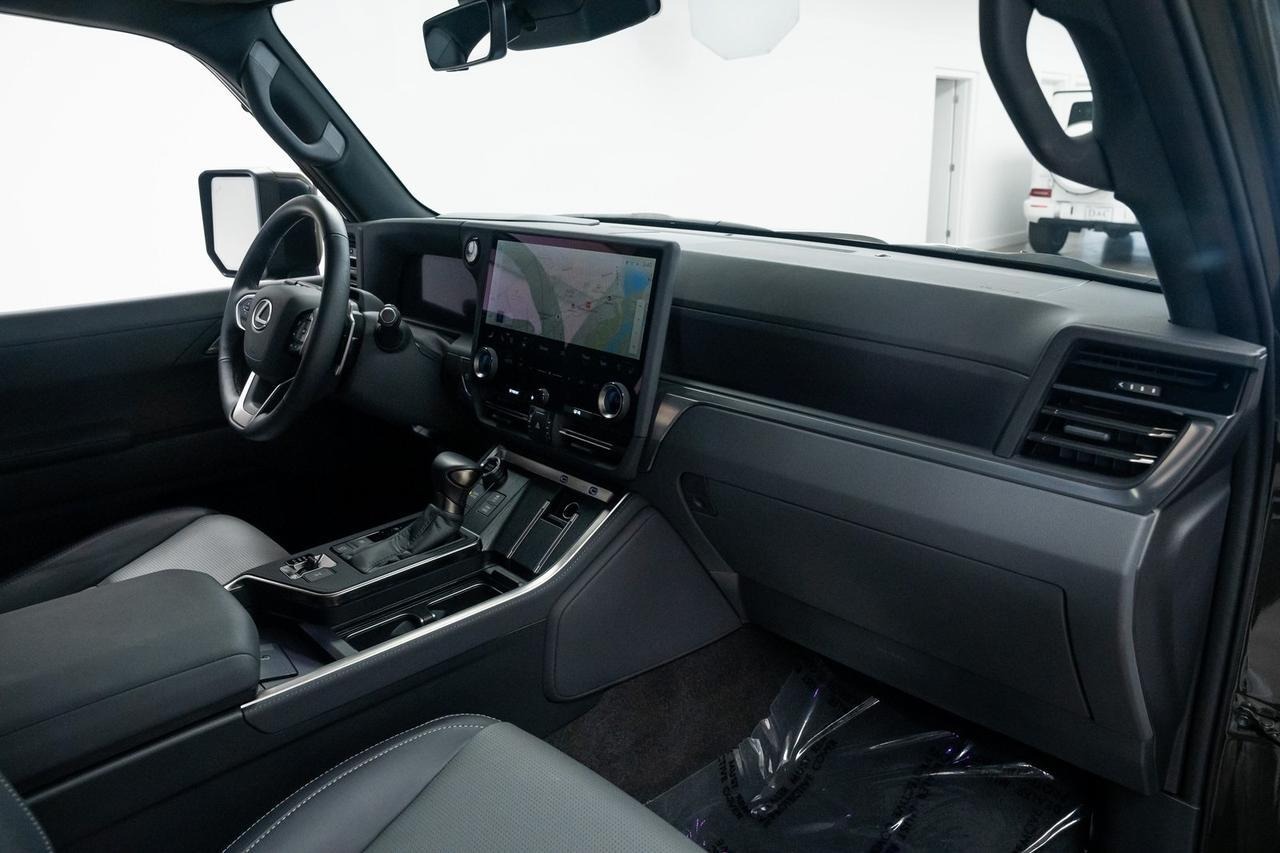 2025-lexus-gx-550-luxury-for-sale-portland-or-27