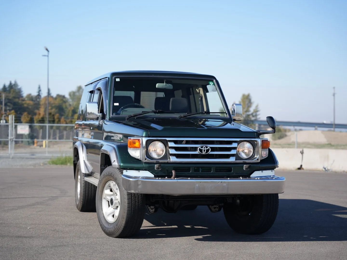 land-cruiser-wagon-everett (13)