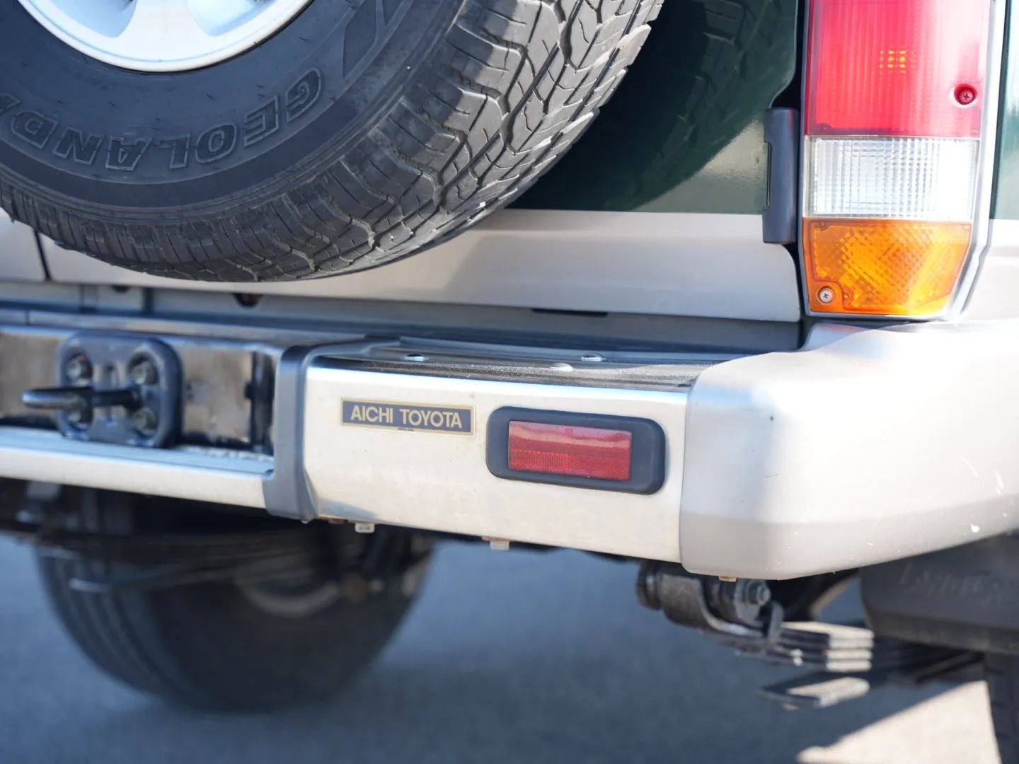 land-cruiser-wagon-everett (9)