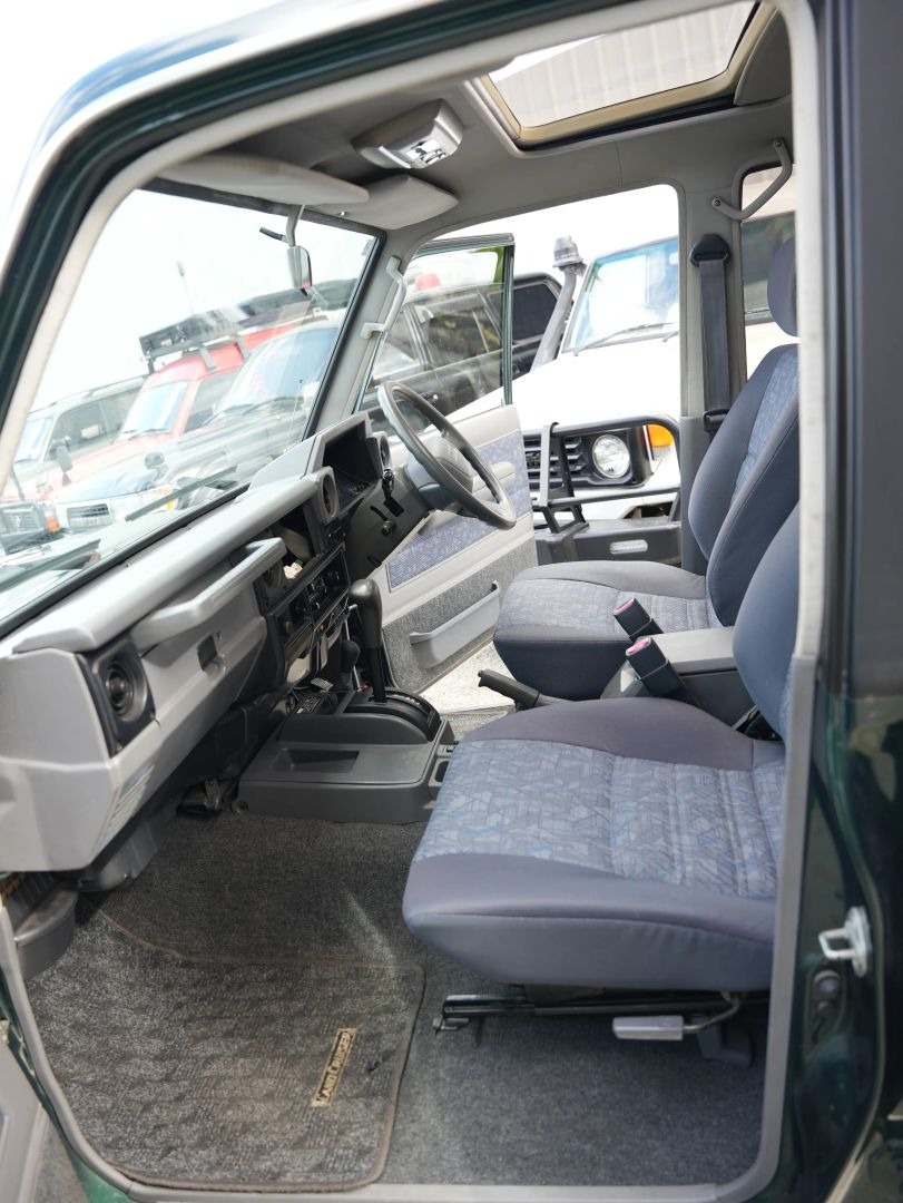 land-cruiser-wagon-everett (91)